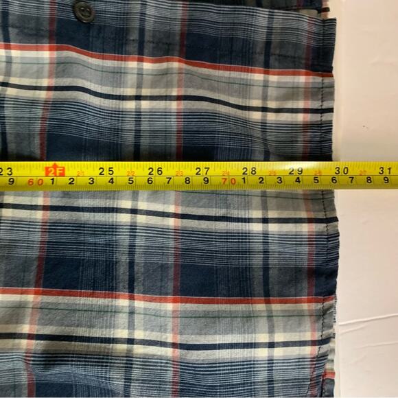 The North Face Plaid Short Sleeve Button Shirt - Picture 14 of 15